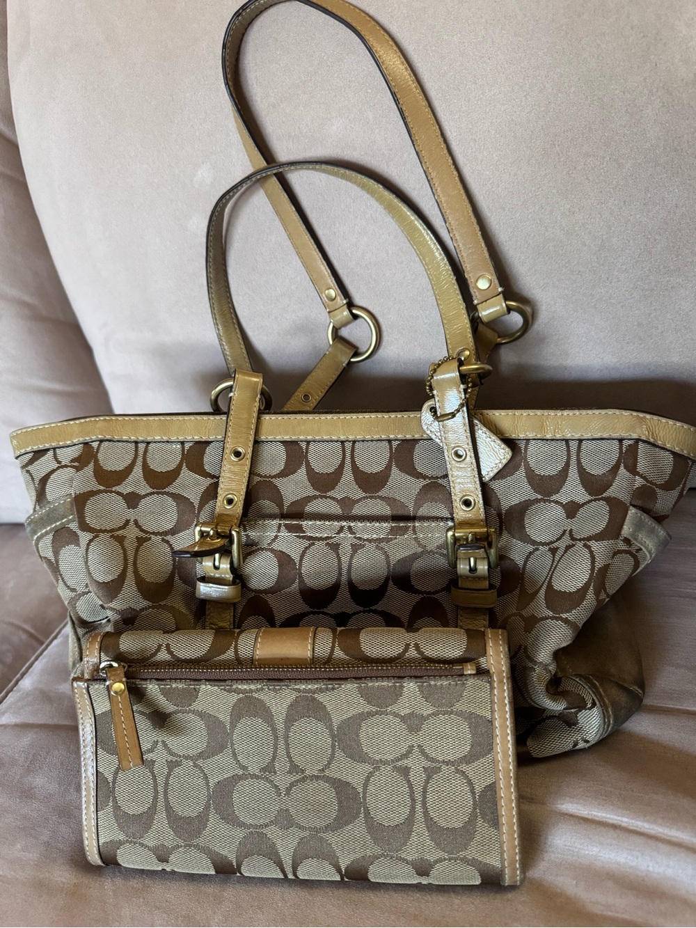 Coach Signature Gallery Tote 10630 + Matching Wallet Khaki Tan Y2K. Dust bag.